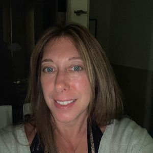 Meet your Posher, Christy